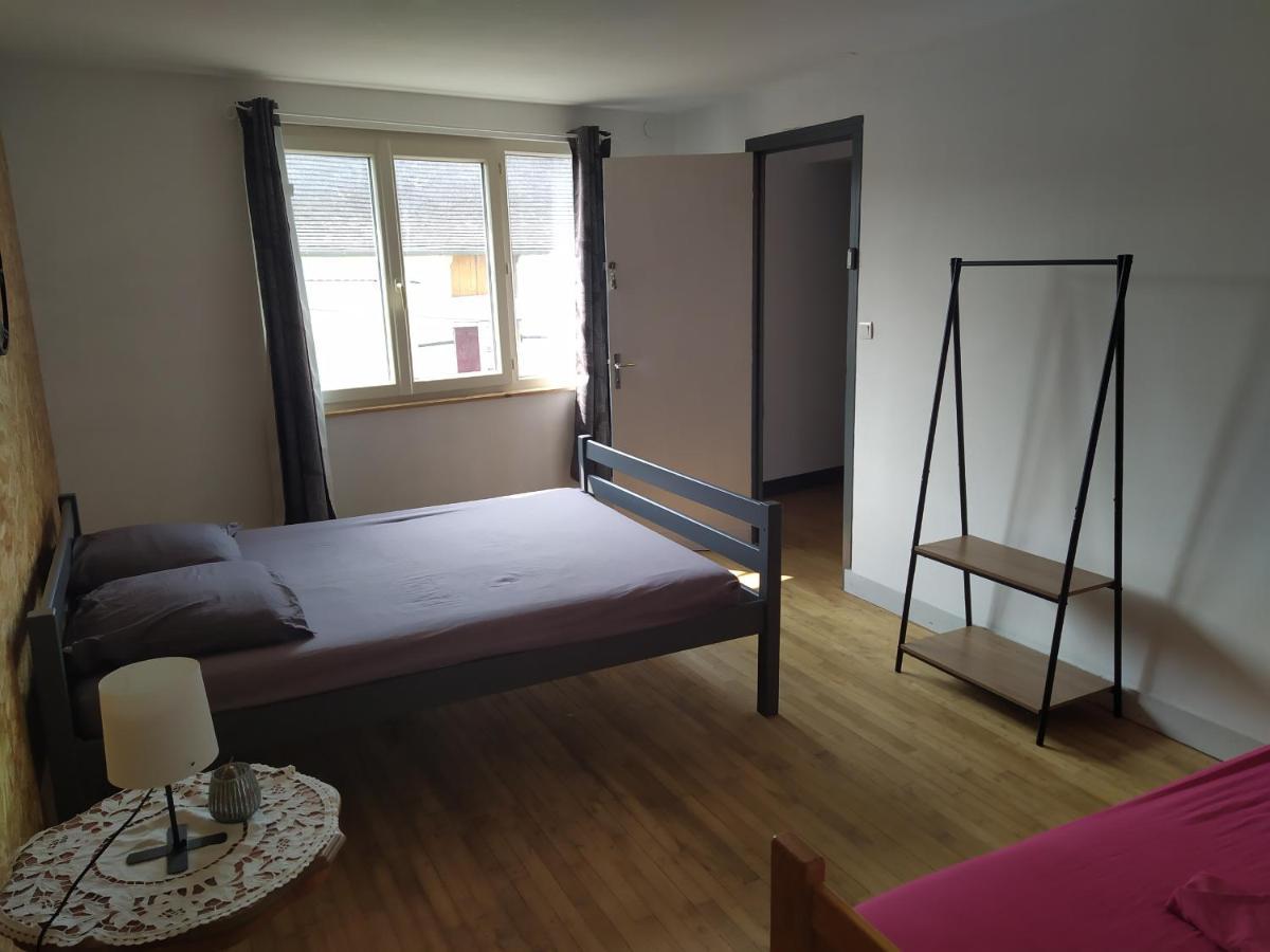 Chambre Centre Ville De Thiviers Bagian luar foto